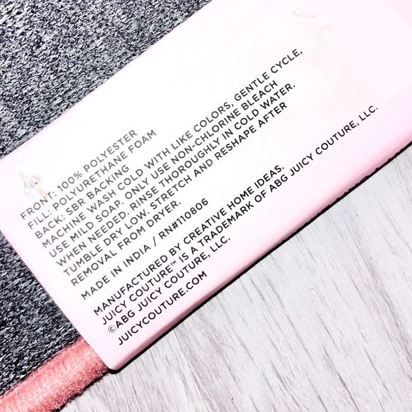 Juicy Couture Bath Juicy Couture Memory Foam Bath Rug Mat Pink